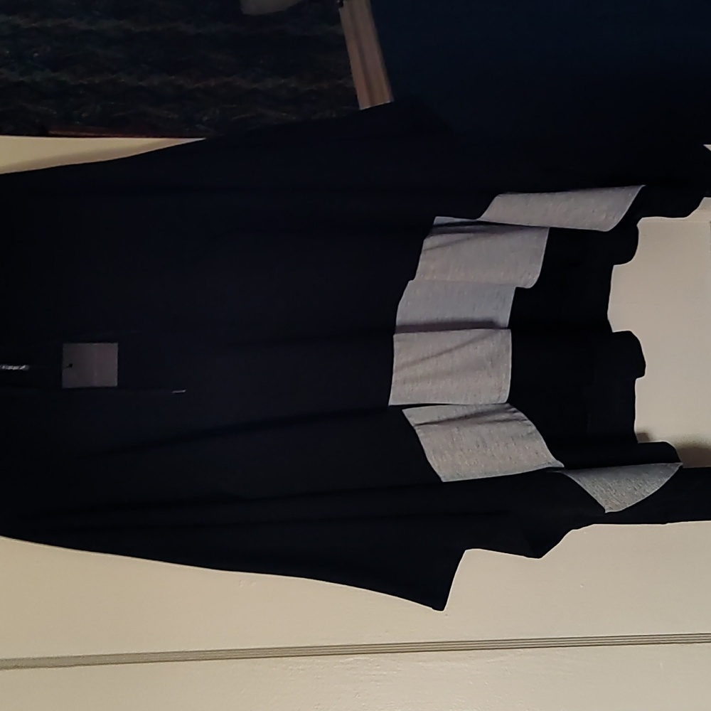 Black/Grey poncho one size